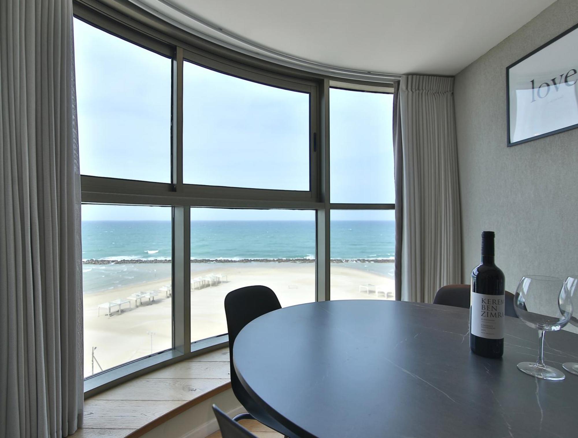 Luxury Suites By Notaly Ariel - Carmel Beach Haifa Pokoj fotografie